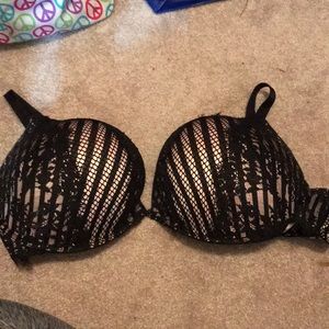 Victoria secret push up bra